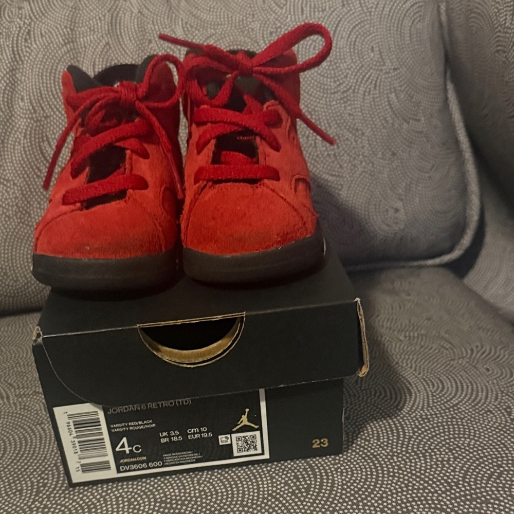 Jordan Kids Red High-Top Sneakers